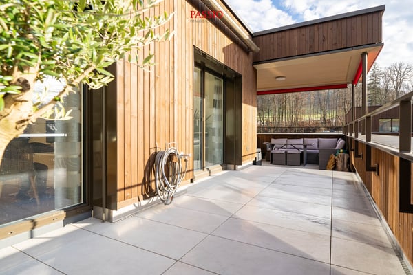 Moderne 1.5-Zimmer-Attikawohnung mit grosser Terrasse & Weitsicht 3