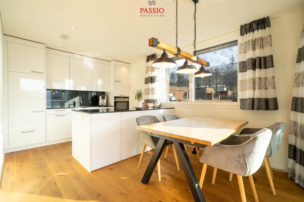 Moderne 1.5-Zimmer-Attikawohnung mit grosser Terrasse & Weitsicht 6