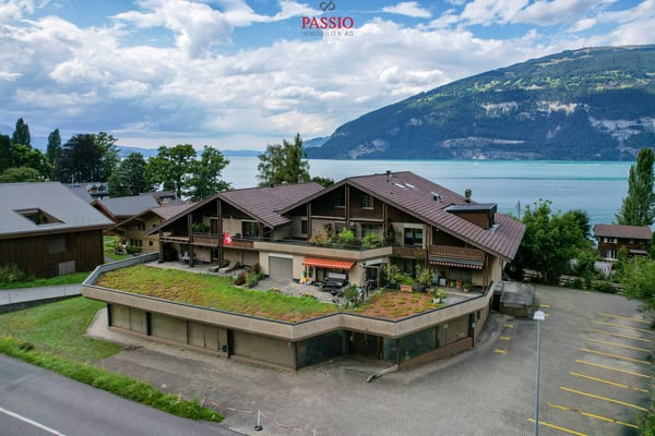 1.5-Zimmer Wohnung mit grosser Terrasse und Spa-Bereich 1