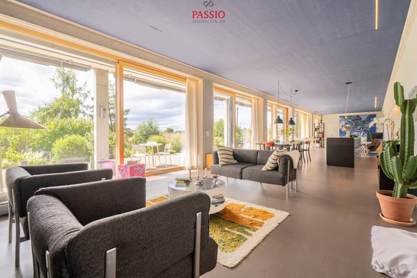 Exklusive Loft-Wohnung mit grosser Terrasse und Weitblick