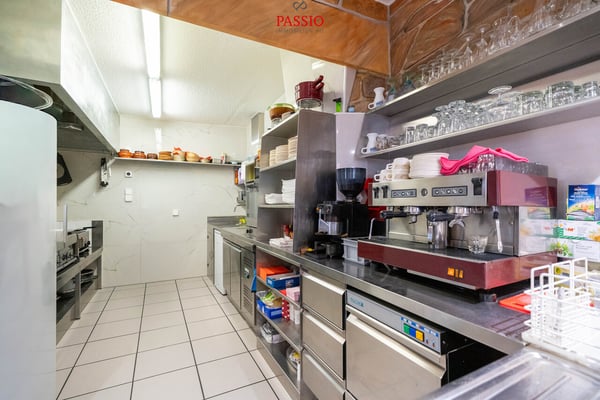 Zentrales 7-Zimmer Stadthaus mit Restaurant im Herzen von Olten 8