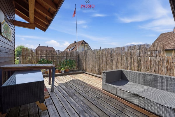 Wohnen über den Dächern von Thun - mit Terrasse, Garten und Charme 2