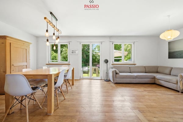 Charmantes Einfamilienhaus mit grossem Garten und Ausbaupotenzial 6
