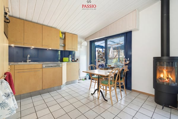 Ferienparadies mit eigenem Land direkt am Neuenburgersee 9