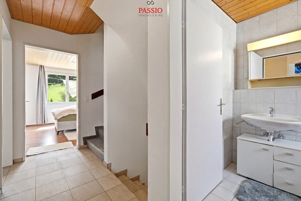 6.5-Zimmer-Reiheneinfamilienhaus in ruhiger Lage 12