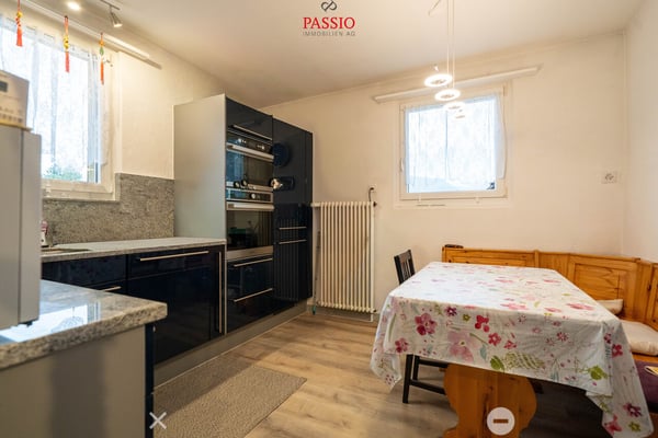 Vielseitiges Mehrfamilienhaus mit Potenzial in Biel/Bienne 6