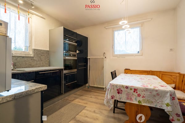 Vielseitiges Mehrfamilienhaus mit Potenzial in Biel/Bienne 6