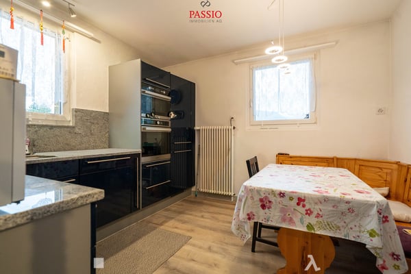 Vielseitiges Mehrfamilienhaus mit Potenzial in Biel/Bienne 6