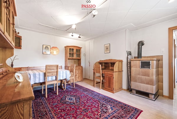 Charmantes 4-Zimmer Doppeleinfamilienhaus mit Garten und Potenzial 5