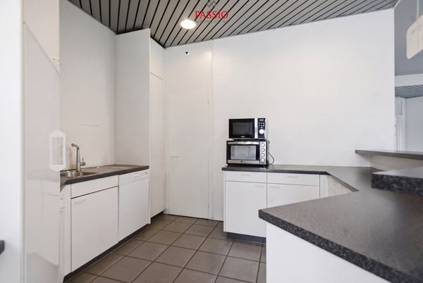 Gewerbeobjekt in Rubigen - 5.875% Bruttorendite | Stabile Cashflows | Moderne Infrastruktur 8