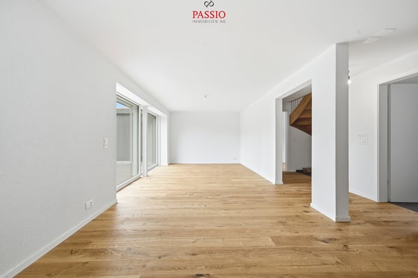 Komplett saniertes 4.5-Zimmer-Einfamilienhaus mit Naturgarten 6