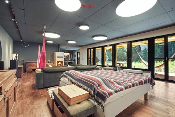 Neuwertige 3.5-Zimmer-Loftwohnung mit 74 m² Terrasse am Aare-Ufer 9