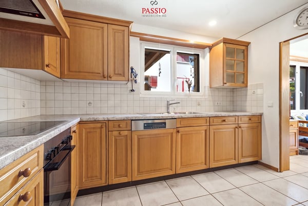 6.5-Zimmer-Doppeleinfamilienhaus mit viel Raum für die Familie 9