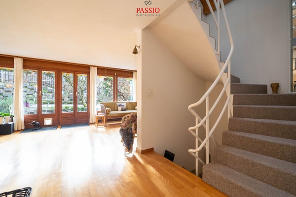Grosses 10-Zimmer Reiheneckhaus mit Gartenparadies an Top Lage 9