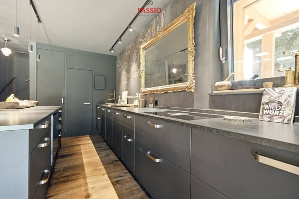 Neuwertige 3.5-Zimmer-Loftwohnung mit 74 m² Terrasse am Aare-Ufer 13