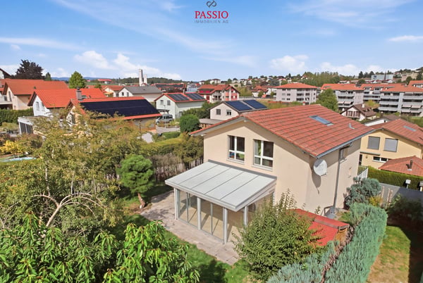 5.5-Zimmer-Familienhaus mit Wintergarten und Gartenidylle 2