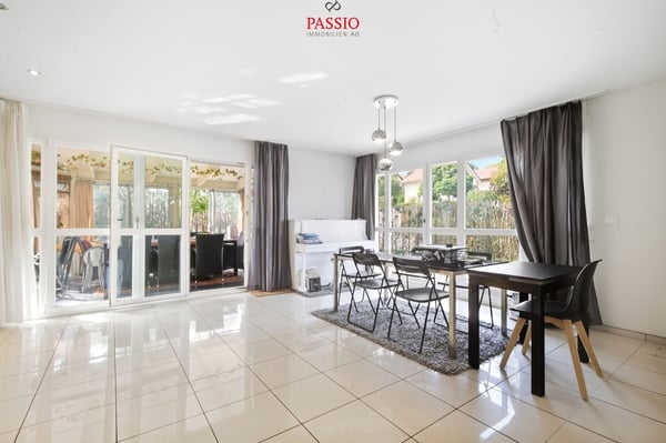 5.5-Zimmer-Familienhaus mit Wintergarten und Gartenidylle 4