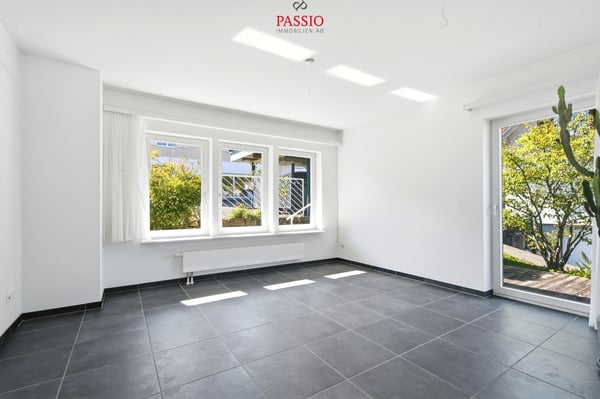 Modernes 6.5-Zimmer-Haus mit Minergie und Gartenparadies 8