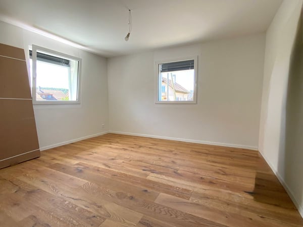 Duplex avec jardin exclusif et 2 places de parc! 11