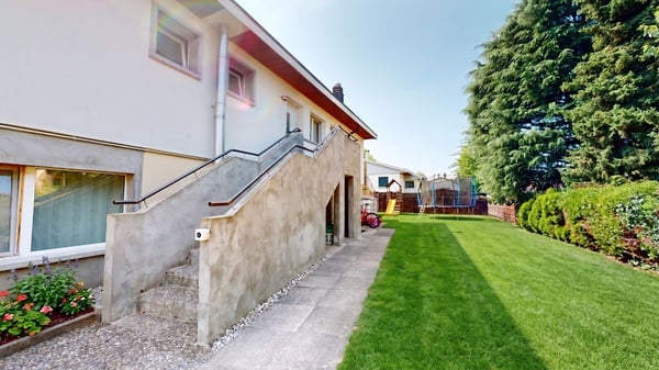 Maison individuelle avec deux appartements et espaces extérieurs ! 3