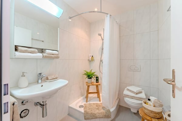 Helle und grosszügige 4.5-Zimmer-Wohnung im Zentrum 9