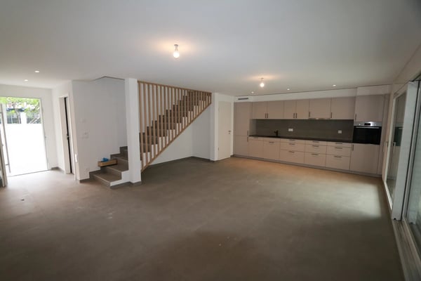 Spacieuse villa jumellée de pièces 6