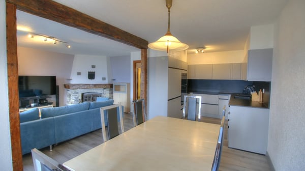 Chalet contigu de 5.5 pièces aux Agettes 6