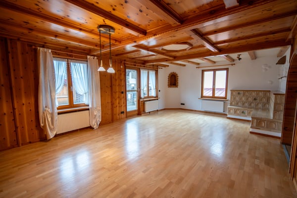 TOP-Rendite mit Wohn- und Gewerbeobjekt: Vielseitig nutzbar für Kapita 4