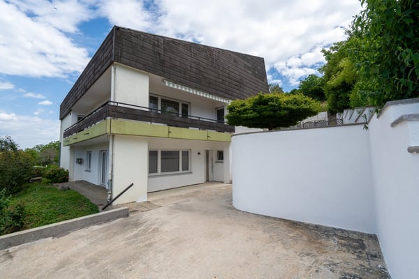 Zuhause mit Weitblick – großzügiges Wohnen - ca. 295 qm Wohnfläche in traumhafter Ortsrandlage 21