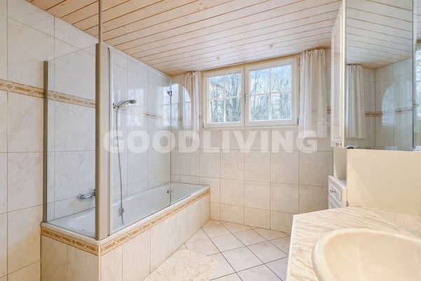 Rückzugsort mit Pool, Garten und zusätzlichem Wohnraum 12