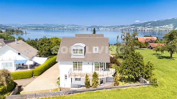 Wohnen zwischen Natur und Zugersee 1