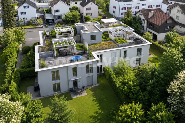 Exklusive Eigentumswohnung mit Atrium und grosszügiger Dachterrasse 8