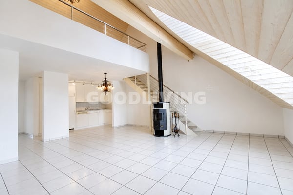 Dachwohnung mit Weitsicht und ruhiger Wohnlage in Klingnau 4