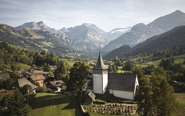 Luxuriöses 5½ -Zimmer-Chalet mit atemberaubender Sicht in Lauenen b. Gstaad 6