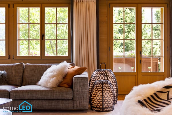 Luxuriöses 5½ -Zimmer-Chalet mit atemberaubender Sicht in Lauenen b. Gstaad 1