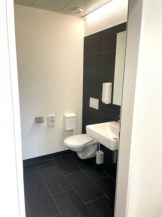 Attraktives Ladenlokal sehr guter Lage 9