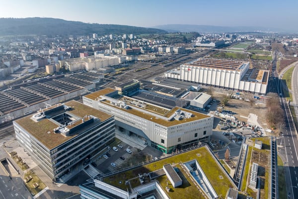 Einziehen & durchstarten – hochwertige Bürofläche im West-Log 1