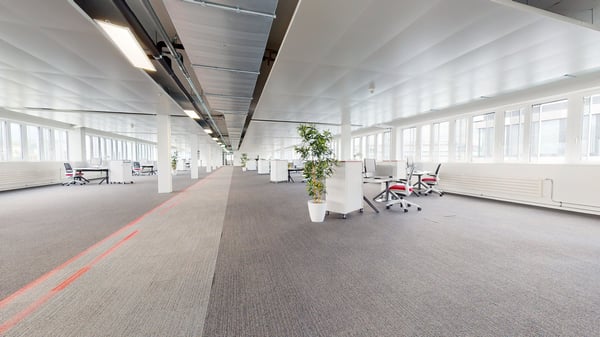Einziehen & durchstarten – hochwertige Bürofläche im West-Log 8