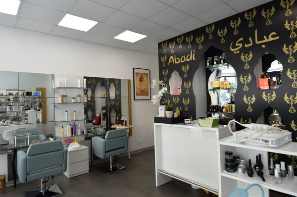 INTERESSANTE LOCALE COMMERCIALE AL PIANTERRENO CON VETRINE 4