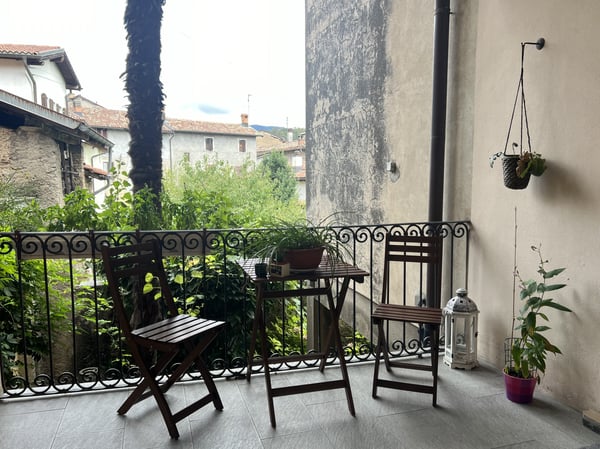 STABILE A REDDITO NEL NUCLEO CON GIARDINO 4