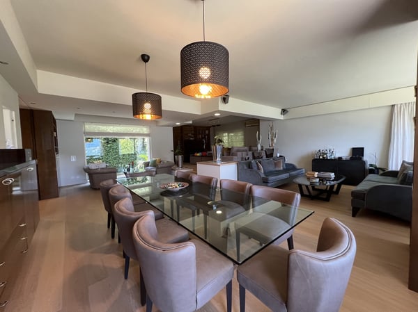 LUSSUOSA VILLA IN POSIZIONE PRIVILEGIATA 3