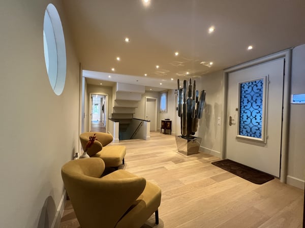 LUSSUOSA VILLA IN POSIZIONE PRIVILEGIATA 9