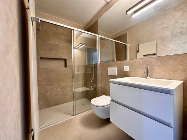 APPARTAMENTO 1.5 LOCALI RISTRUTTURATO - IN PALAZZINA CON PISCINA CONDOMINIALE 11