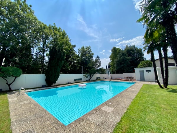 APPARTAMENTO 4.5 LOCALI RISTRUTTURATO - IN PALAZZINA CON PISCINA CONDOMINIALE 2