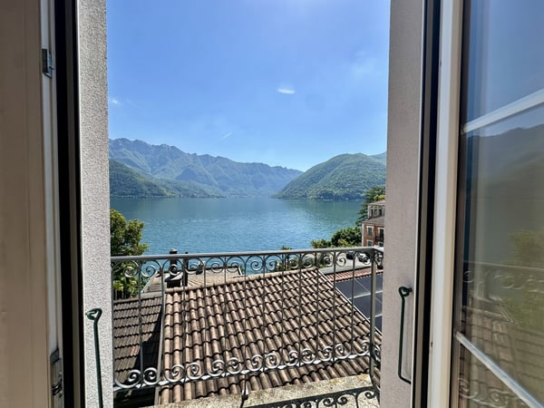 CASA UNIFAMILIARE 4.5 LOCALI CON VISTA MOZZAFIATO SUL LAGO 5