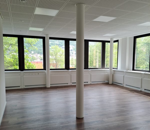 PRESTIGIOSO UFFICIO IN ZONA MOLINO NUOVO 4