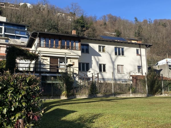 AMPIA CASA UNIFAMILIARE - 1.5 LOCALI CON GIARDINO 1