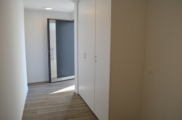 VILLA UNIFAMILIARE DI 5.5 LOCALI CON GIARDINO 13