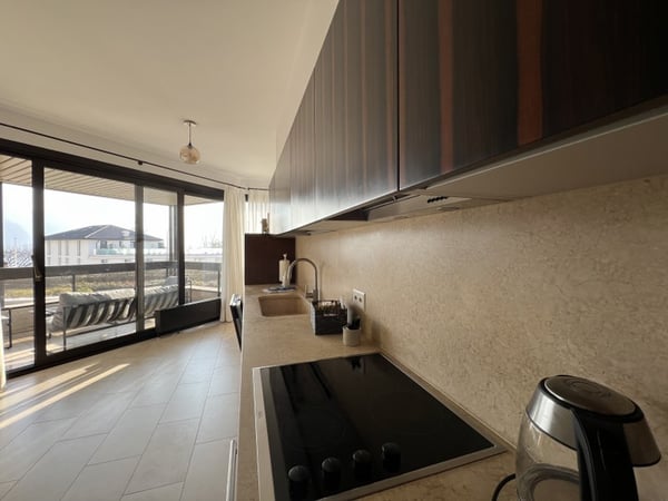ELEGANTE APPARTAMENTO AMMOBILIATO DI 2.5 LOCALI CON TERRAZZE E VISTA LAGO  CASSARATE 6