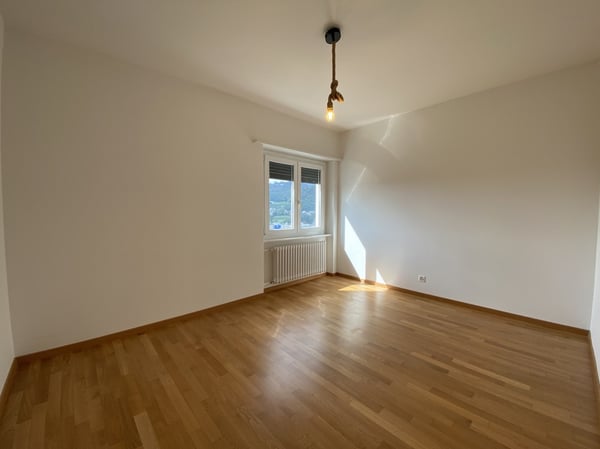 APPARTAMENTO 1.5 LOCALI AL 4 E ULTIMO PIANO CON VISTA SUI MONTI 6